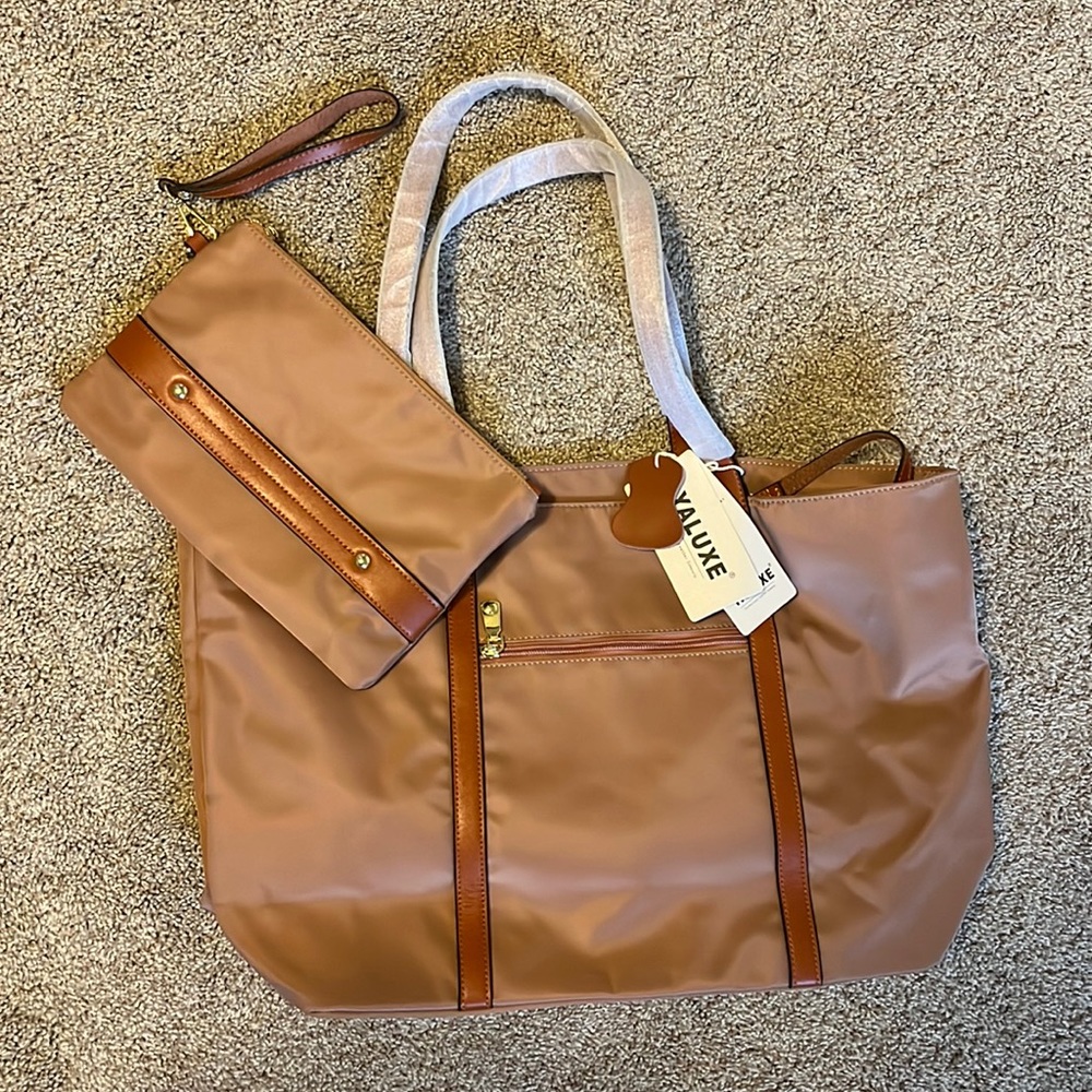 NWT Yaluxe Purse with Handbag